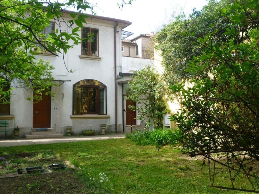 Peaceful Portello Apartment *